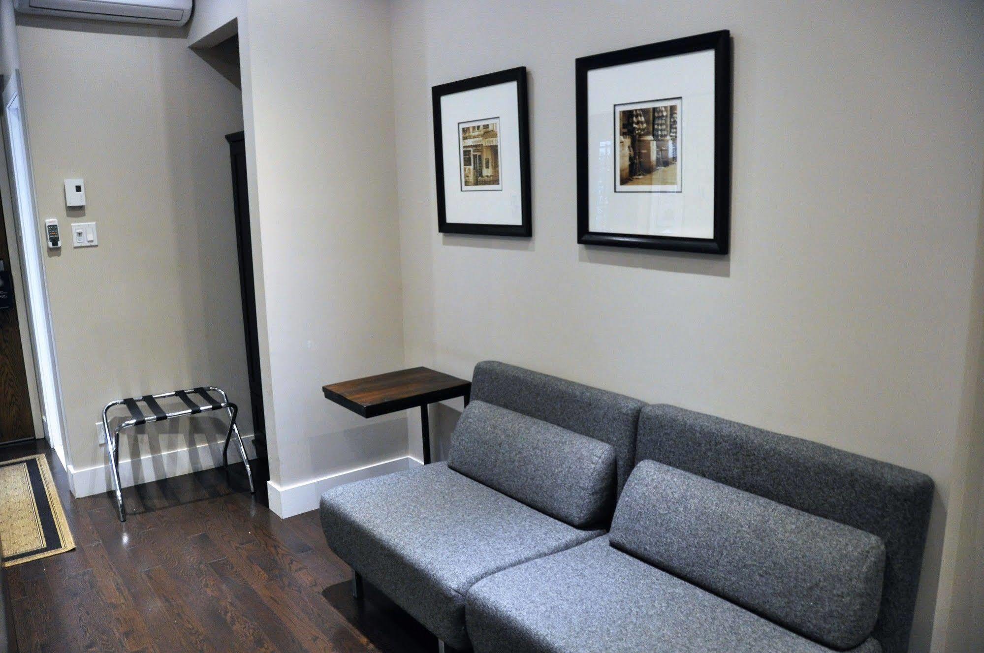 1595 Saint-Denis Hotel มอนทรีอัล ภายนอก รูปภาพ